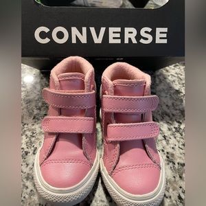 Converse size 5c toddler girl high top shoe
